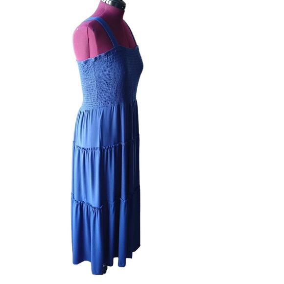 1X Zenana Smocked Tiered Midi Dress Lt Navy Blue Plus sized comfort brand new - Picture 4 of 14